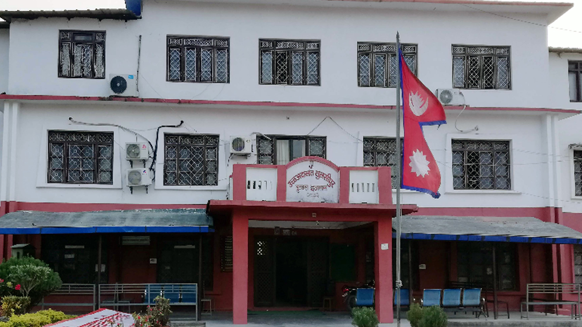पाल्पा दरवार क्षेत्रका संरचना भत्काउन रोक 